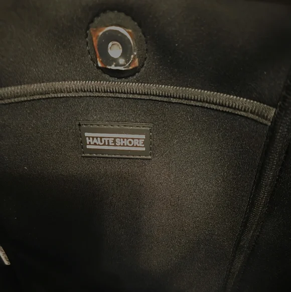 Haute Shore Greyson York Tote - Picture 5 of 6